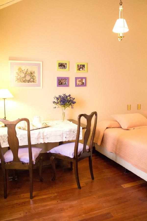 Bed and Breakfast Lo de Viviana San Salvador de Jujuy Exterior foto